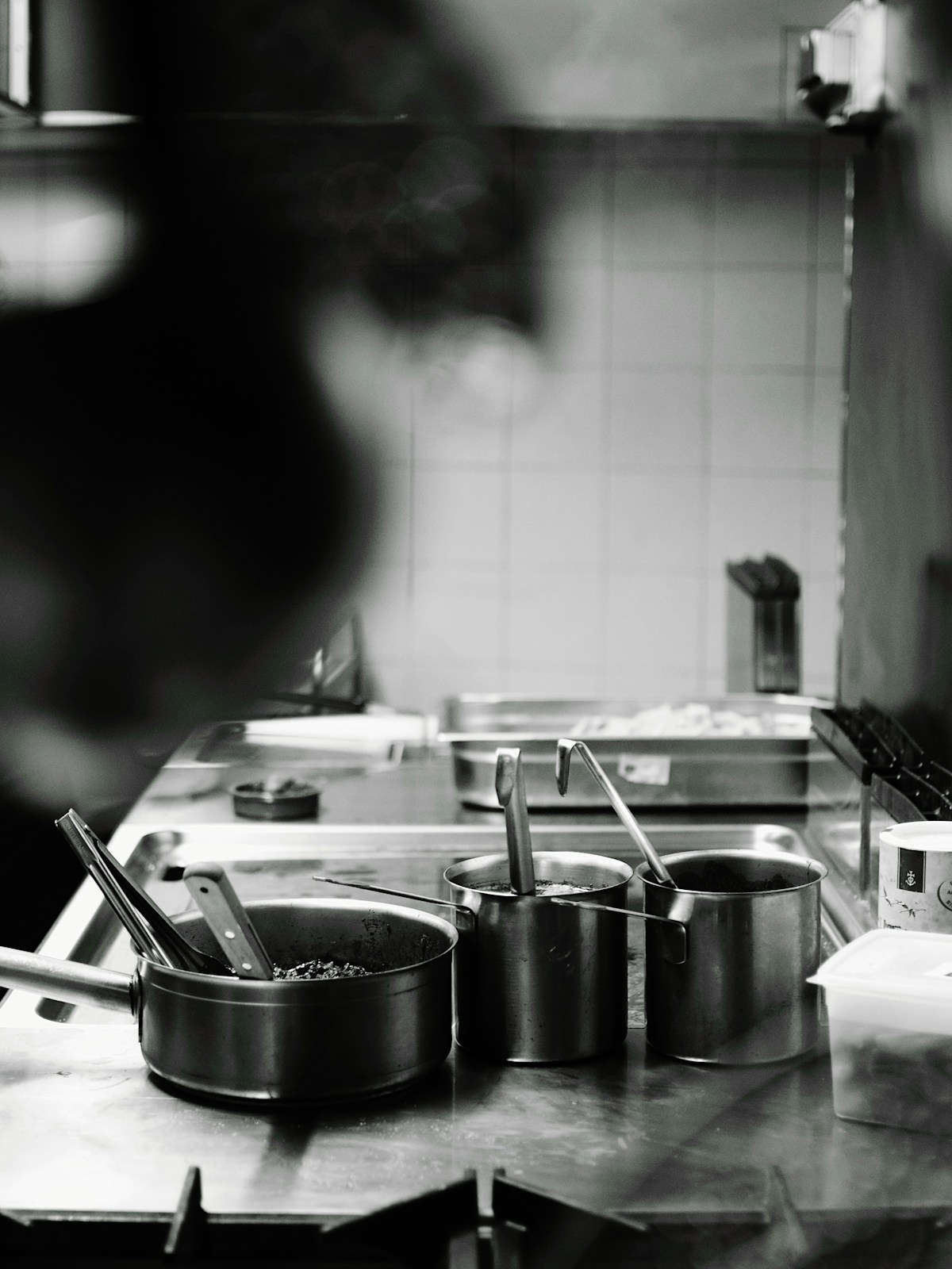 Arbeitstisch in der Eismanufaktur